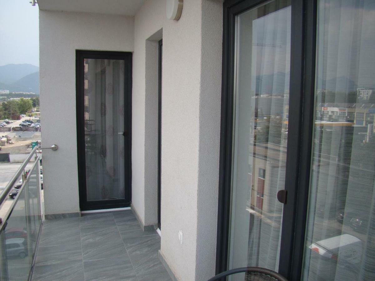 Eme Apartments Brasov Exterior photo